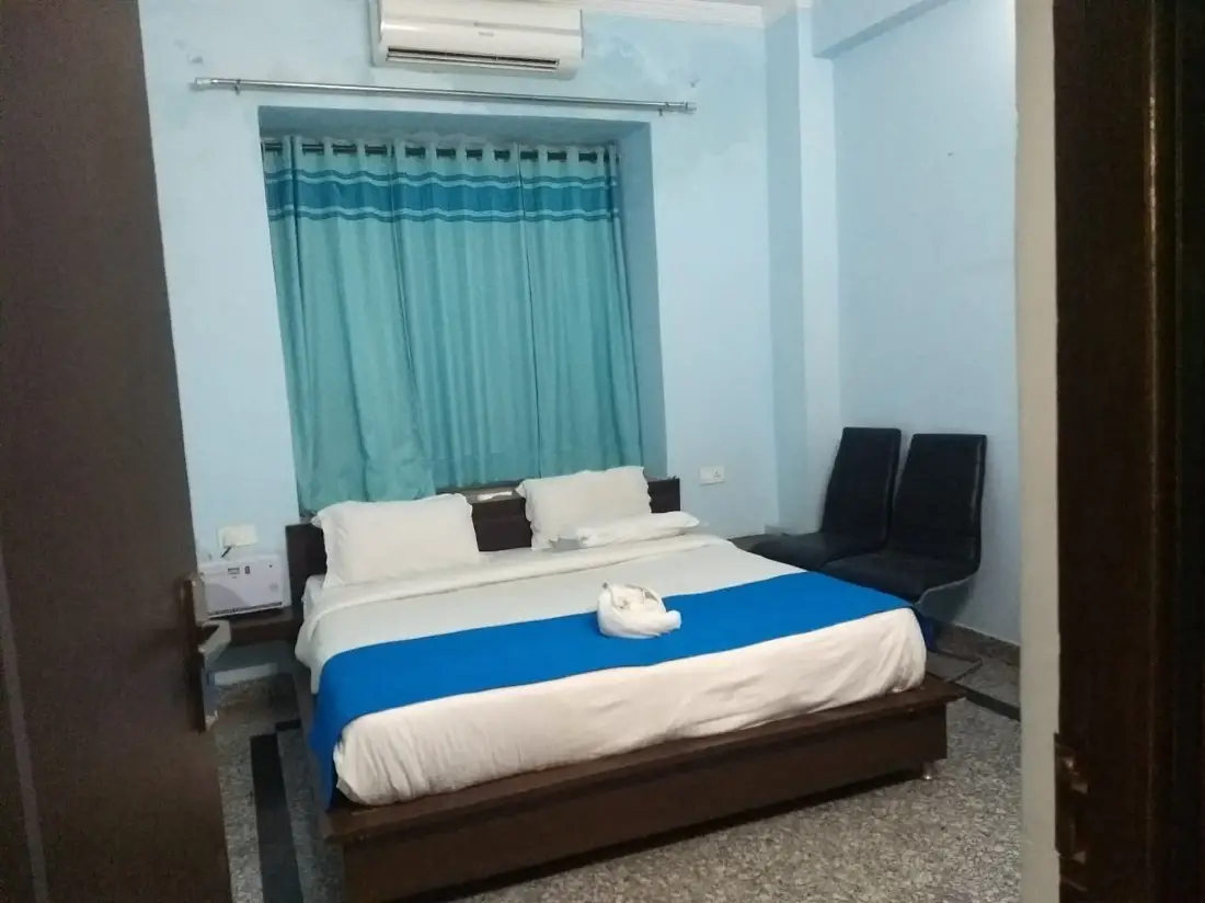 Rudrakash Home Stay