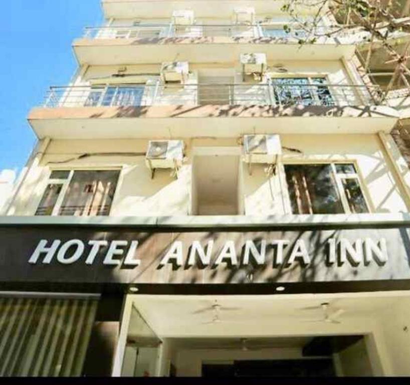 Hotel Ananta Inn