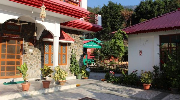 Maa Yoga Ashram 